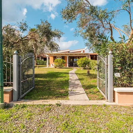 Vila Dreamy - Elegante A 3 Minuti A Piedi Dal Mare- Wi-fi E Parcheggio Privato Costa Rei