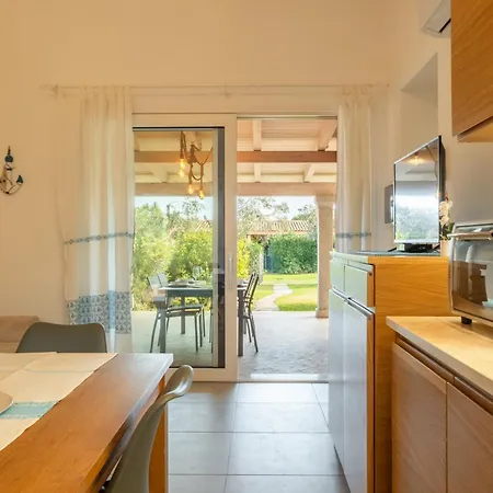 Dreamy - Elegante A 3 Minuti A Piedi Dal Mare- Wi-fi E Parcheggio Privato Vila